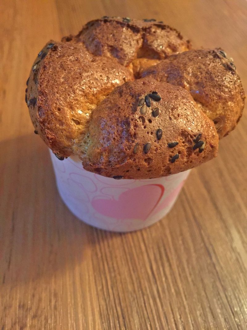 芝麻红糖戚风纸杯蛋糕