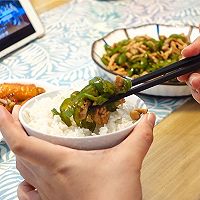 青椒炒肉 下饭菜的做法图解8