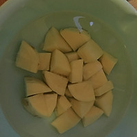 鸡爪砂锅乱炖的做法图解3