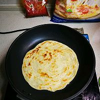 手抓饼做【玛格丽特披萨】的做法图解3