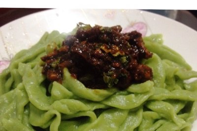 营养蔬菜手擀面（附炸酱做法）