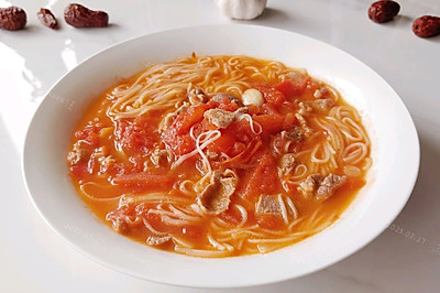 蒜香肉片茄汁面
