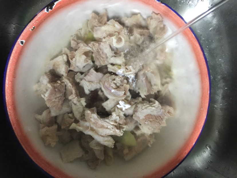 萝卜牛腩的做法图解5