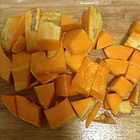 防PM2.5利器｛自制南瓜银耳粥｝的做法图解3