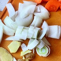 #家乡年味 鲜才够味#卤猪蹄的做法图解2