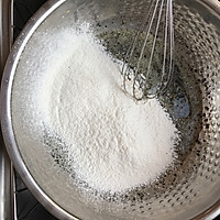 龙猫黑芝麻戚风的做法图解6