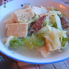 白菜炖冻豆腐