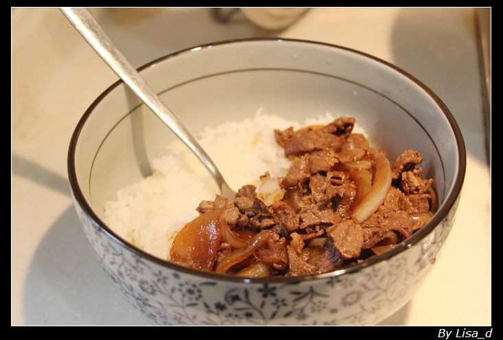 吉野家招牌牛肉饭的做法