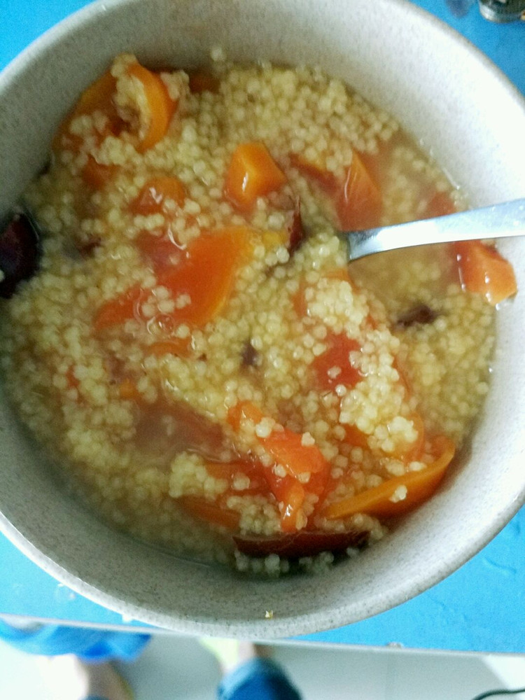 红枣木瓜小米粥的做法