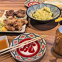 皮蛋鲜虾粥的做法图解1