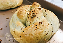 全麦椒盐饼圈的做法