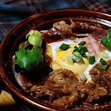 煲仔饭：羊羔肉拼香肠