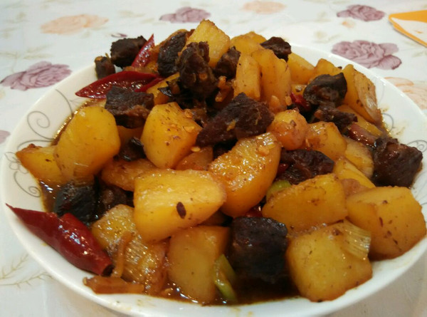 土豆烧牛肉