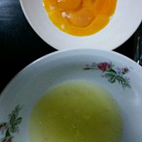 电饭锅蛋糕的做法图解1