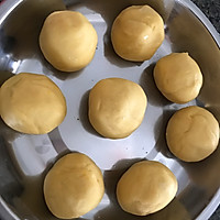 宝宝辅食之南瓜芝麻馒头的做法图解3