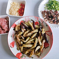 酱焖茄子煲的做法图解2
