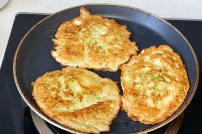 西葫芦丝饼