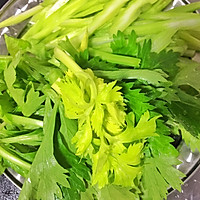 【重庆风味】泡椒芹菜牛肉丝的做法图解6