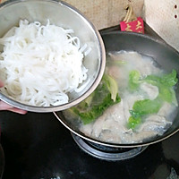 蔬菜汤河粉+鱼皮饺的做法图解6