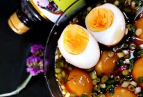 #珍选捞汁 健康轻食季#比茶叶蛋好吃•捞汁溏心鸡蛋的做法