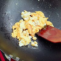 地达菜炒鸡蛋的做法图解4