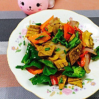 三椒炒鱿鱼干的做法图解6