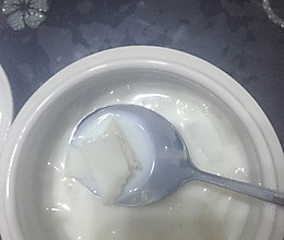 椰肉炖牛奶的做法