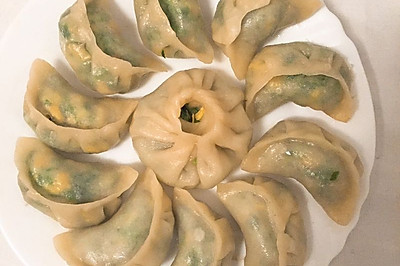 韭菜鸡蛋水煎饺