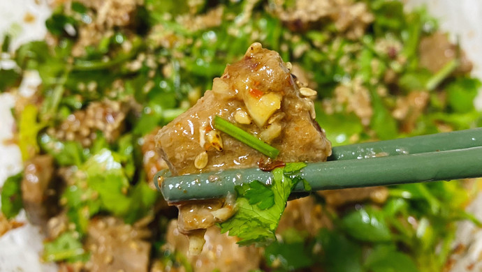 香菜牛肉（简单又好吃还不长胖！！）