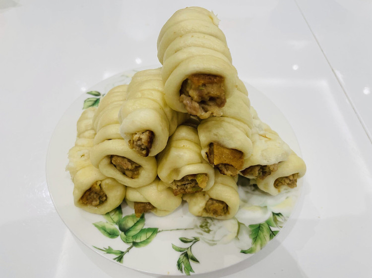 早餐—-蒸肉卷的做法