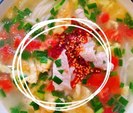 云南正宗米线——番茄鸡蛋小锅米线的做法