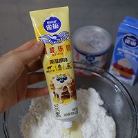 #新年好食，只炼好事#新年送你一朵小红花｜恋恋花朵面包的做法图解3