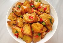 #中秋节还可以这么过# 豆腐焖土豆的做法
