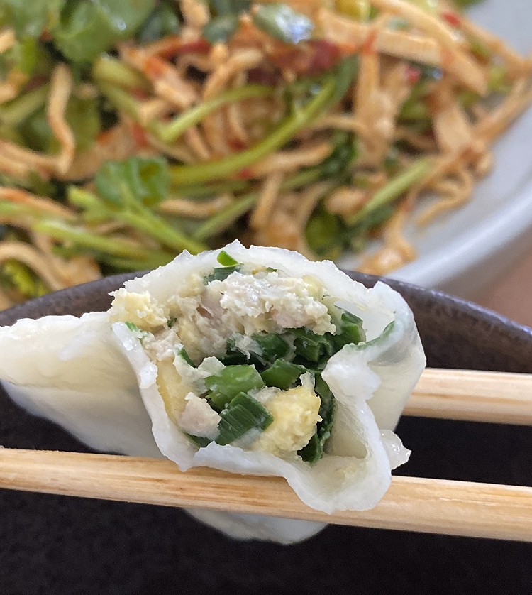 韭菜鸡蛋肉饺子的做法
