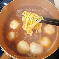 #i上冬日 吃在e起#10分钟快手早餐-港式沙茶鱼丸车仔面的做法图解6
