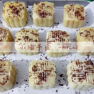 苏式白皮蛋黄月饼