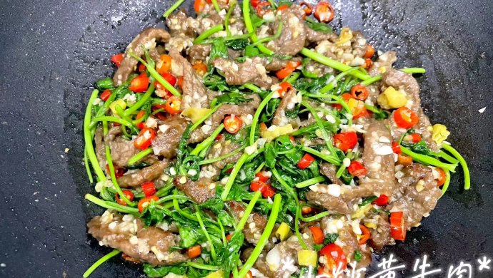 小炒黄牛肉