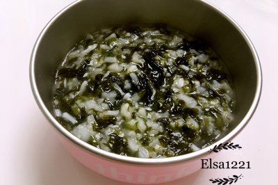 宝宝银鱼紫菜稀饭