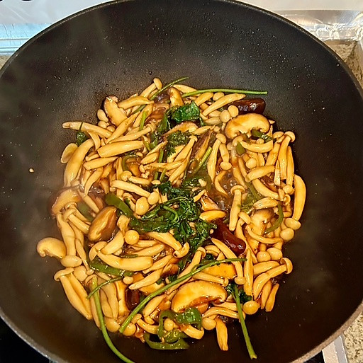 小炒杂菇（好吃下饭）的做法
