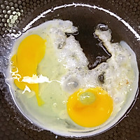 #向往的生活 就是外婆乡#海鲜炒饭的做法图解4