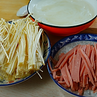 火腿蒸金针菇的做法图解2