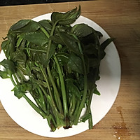 香椿鸡蛋饼的做法图解2