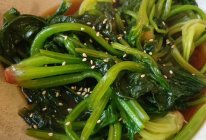 快手素炒菠菜的做法