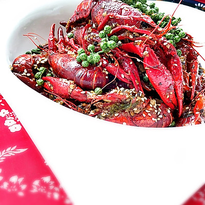 蒜蓉麻辣小龙虾