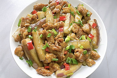 茄子炒鸡丁