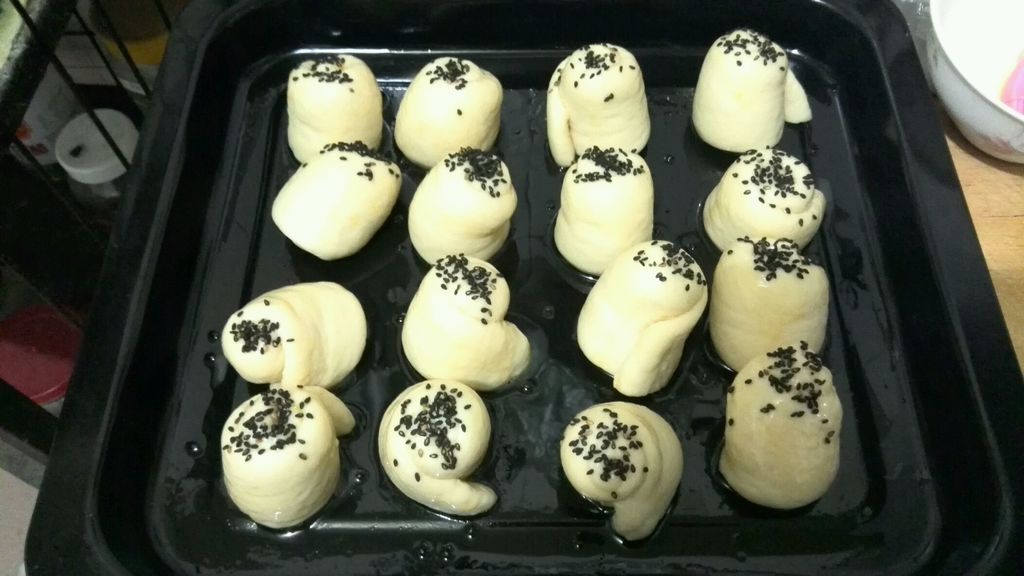 烤蜂蜜牛奶馒头的做法图解8