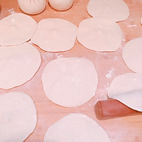 #豆果10周年生日快乐#满口鲜的荠菜肉包子的做法图解9