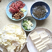 豆腐白菜砂锅煲的做法图解1