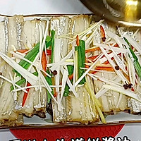 #一学就会快手菜#味道鲜美毫无腥味儿清蒸带鱼的做法图解4