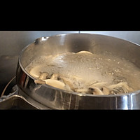 口蘑小肉丝-增强免疫力的做法图解3
